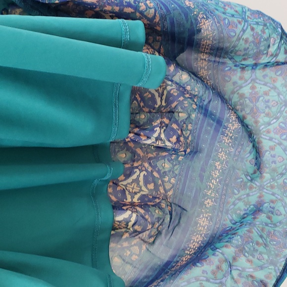 NWT Maurice Beautiful Side Slit Off Shoulder Flowy Floral Lined Maxi Dress - Picture 4 of 9